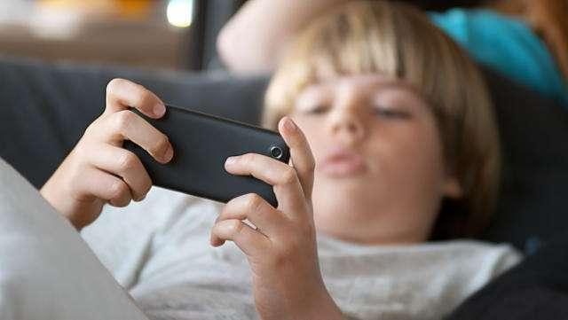 孩子迷恋手机新闻做一次心理疏导多少钱